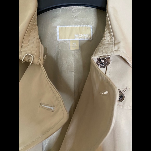 Michael Michael Kors Double Breasted Trench Coat - Picture 5 of 9